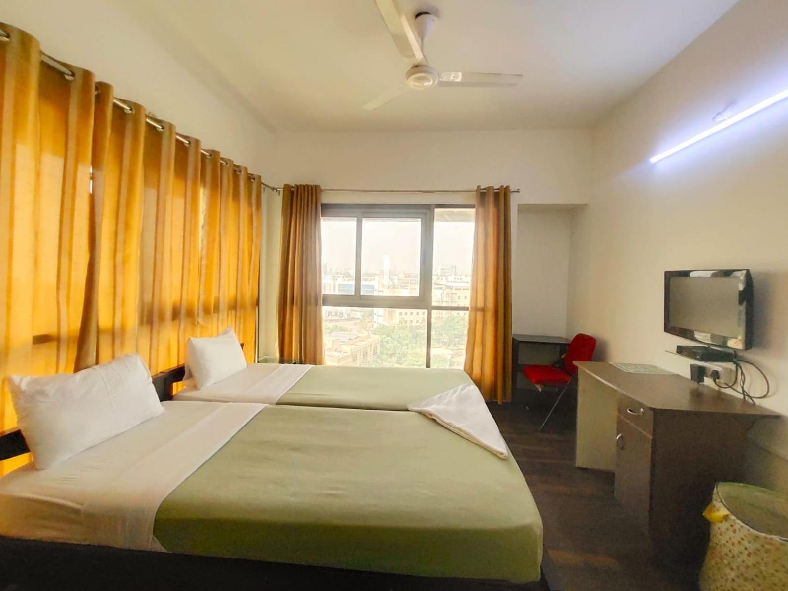 Private Rooms In Blue Ridge Hinjawadi Esterno foto