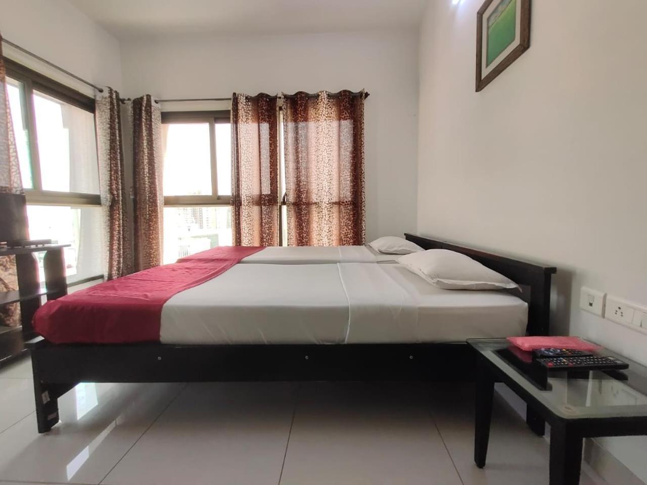 Private Rooms In Blue Ridge Hinjawadi Esterno foto