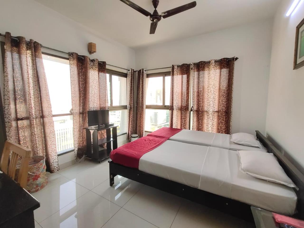 Private Rooms In Blue Ridge Hinjawadi Esterno foto